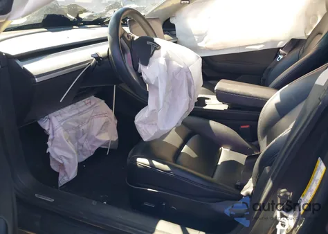 2021 Tesla Model 3 Performance Dual Motor All-Wheel Drive from USA, damaged, VIN 5YJ3E1EC5MF043974